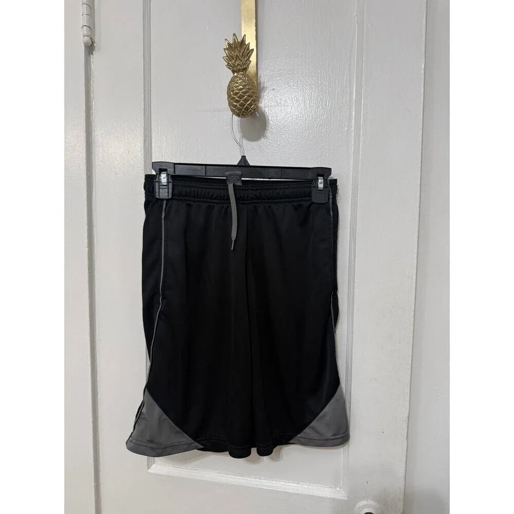 Champion boy’s size large basketball shorts